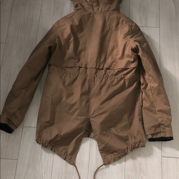 Winter coat - Picture 5 of 7